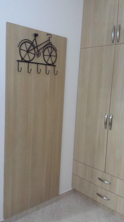 Apartment Fini Тиват Экстерьер фото