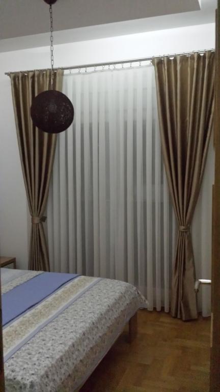 Apartment Fini Тиват Экстерьер фото