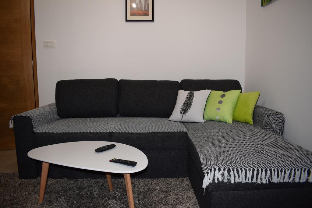 Apartment Fini Тиват Экстерьер фото